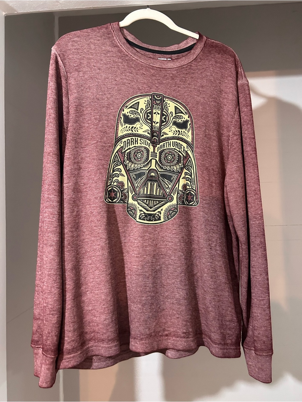 Fifth Sun Men's Crewneck Sweater with Graphic - Maroon Heather